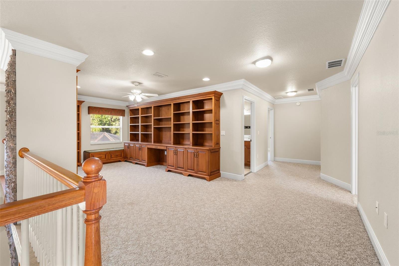 Image 23 of 40 For 3950 39th Circle