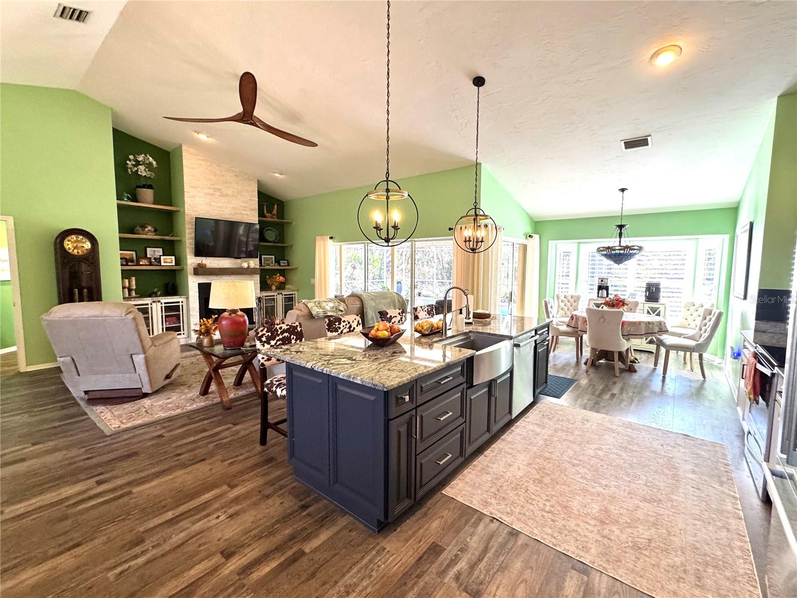 Image 15 of 41 For 4577 Tomahawk Drive