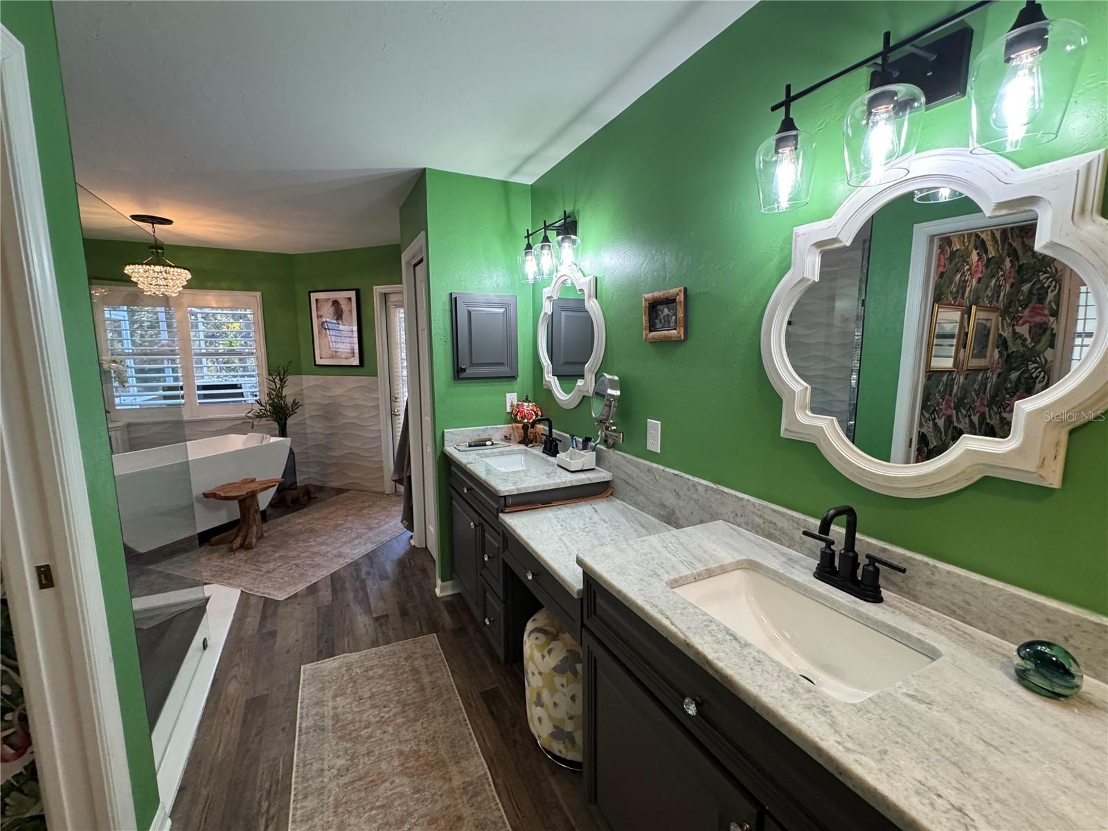 Image 19 of 41 For 4577 Tomahawk Drive