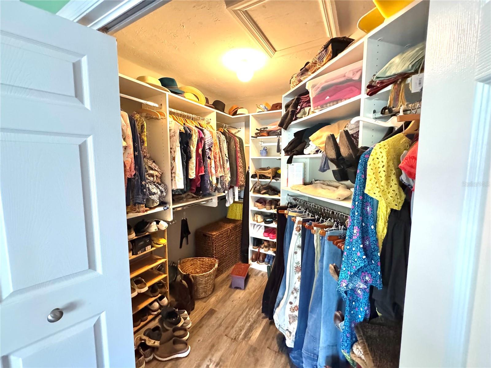 Image 24 of 41 For 4577 Tomahawk Drive