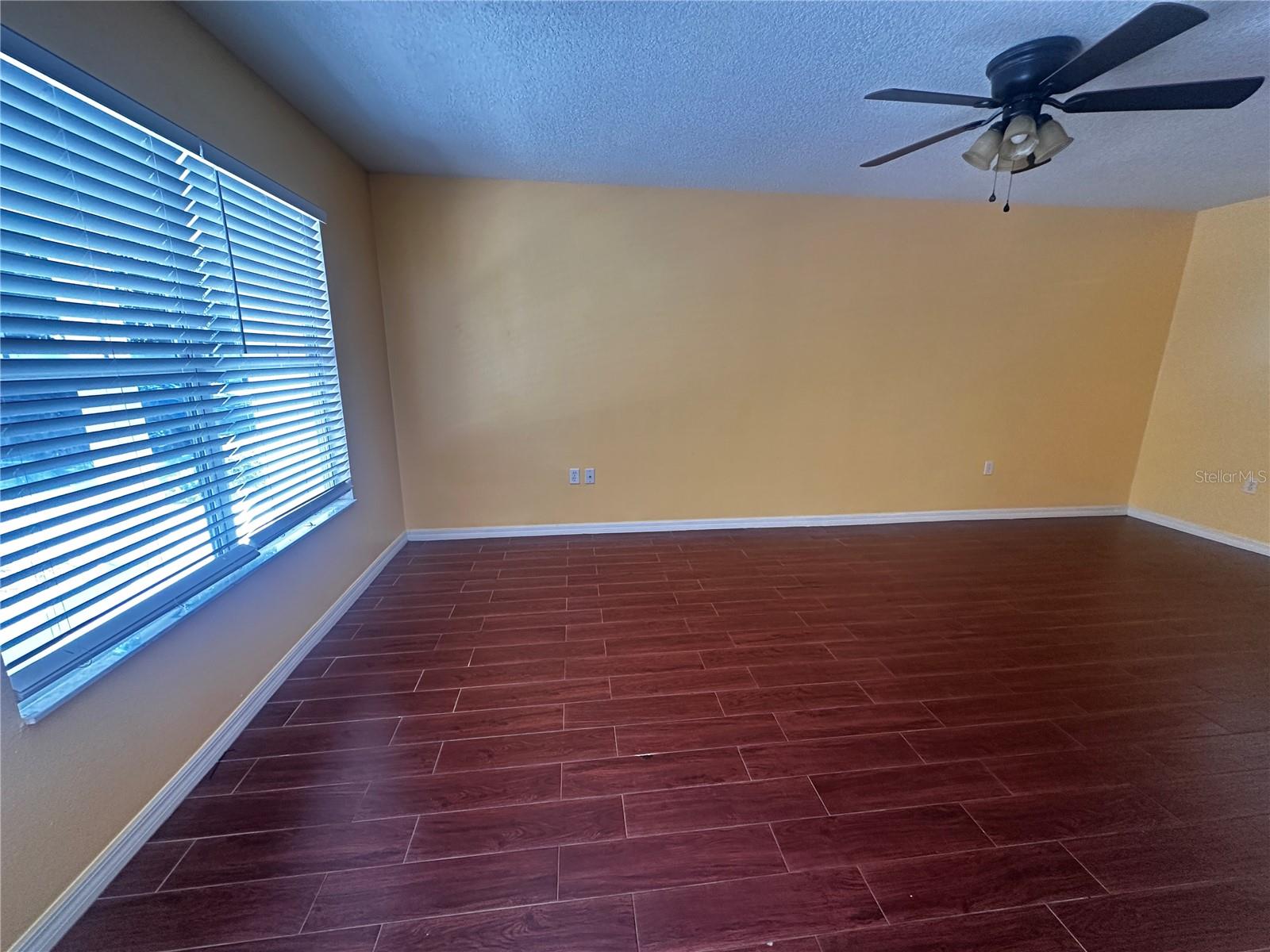 Image 11 of 17 For 2348 42nd Drive 153