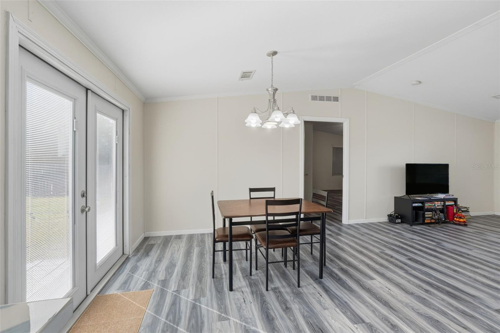 Image 18 of 35 For 14396 Montevista Road