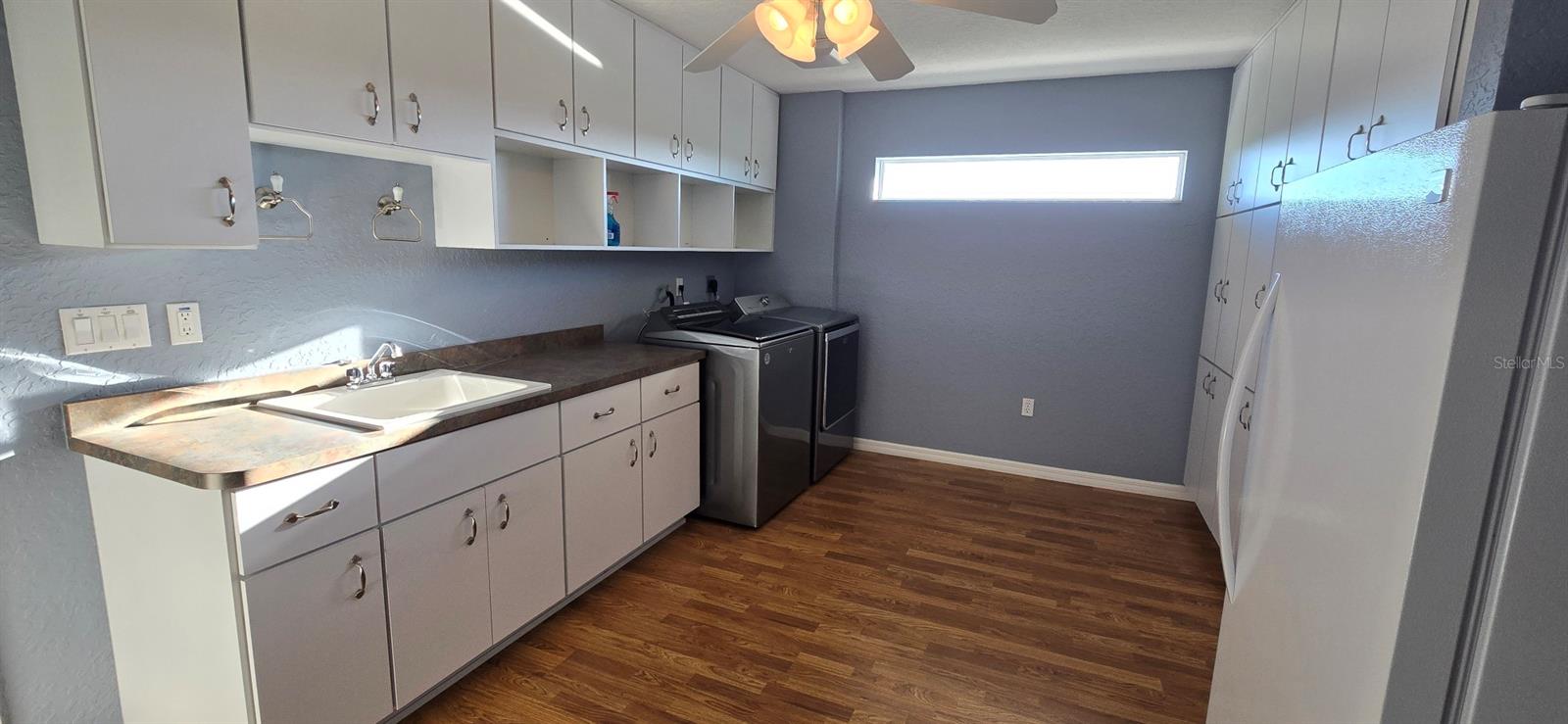 Image 11 of 23 For 7355 106th Place