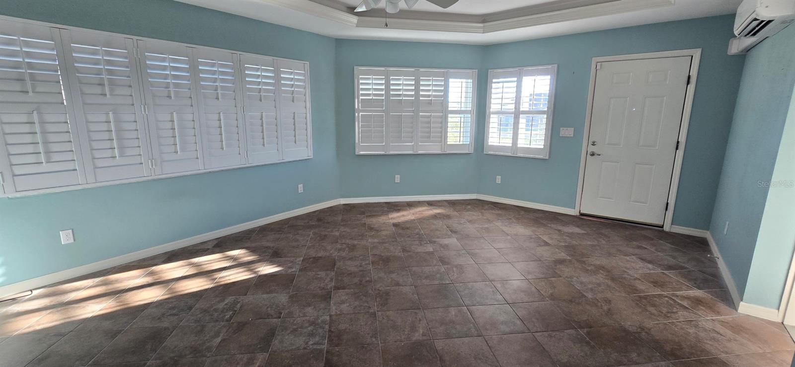 Image 7 of 23 For 7355 106th Place