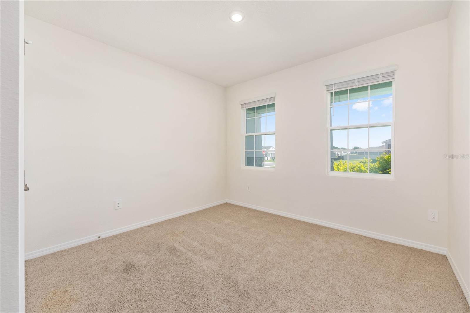 Image 25 of 44 For 6239 93rd Loop