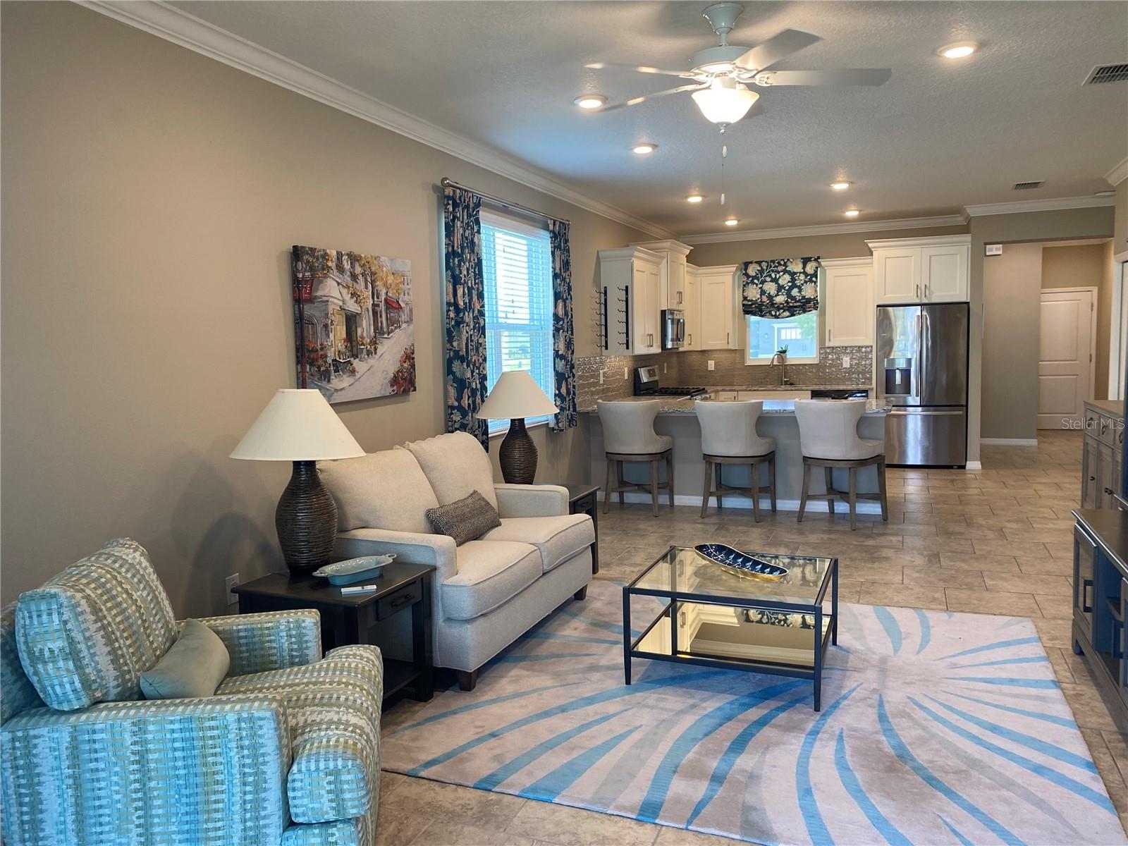 Image 11 of 35 For 9839 99th Loop