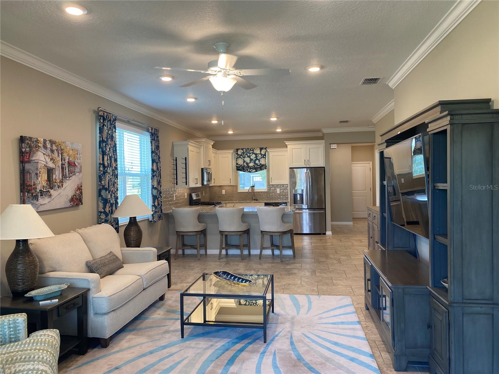 Image 12 of 35 For 9839 99th Loop