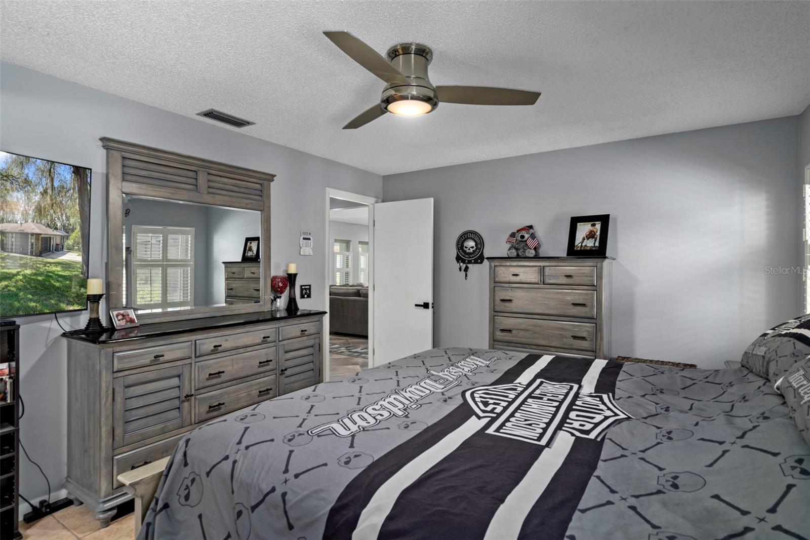 Image 19 of 54 For 9350 Finwood Court