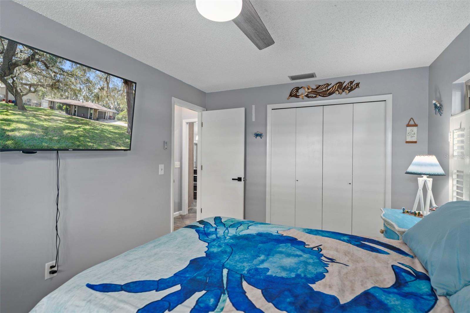 Image 24 of 54 For 9350 Finwood Court