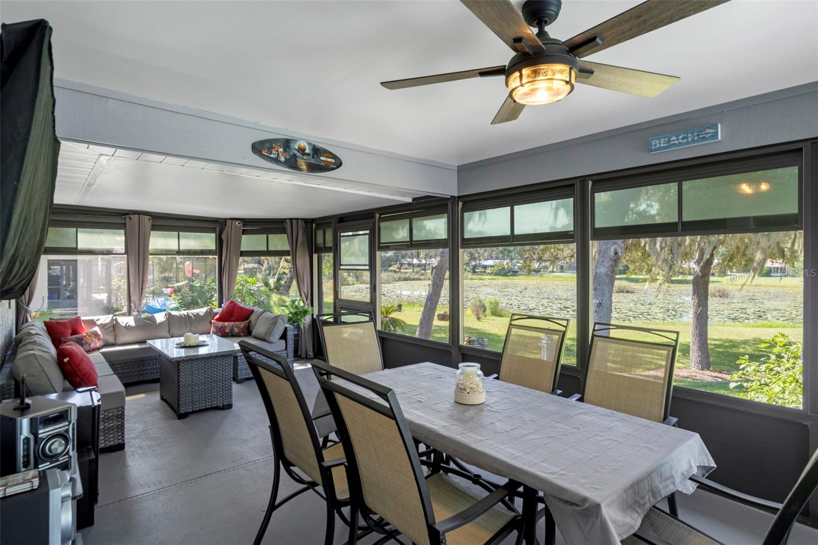 Image 30 of 54 For 9350 Finwood Court