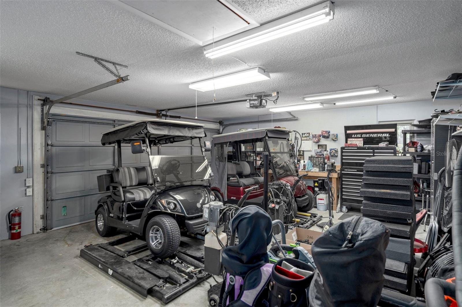 Image 38 of 54 For 9350 Finwood Court