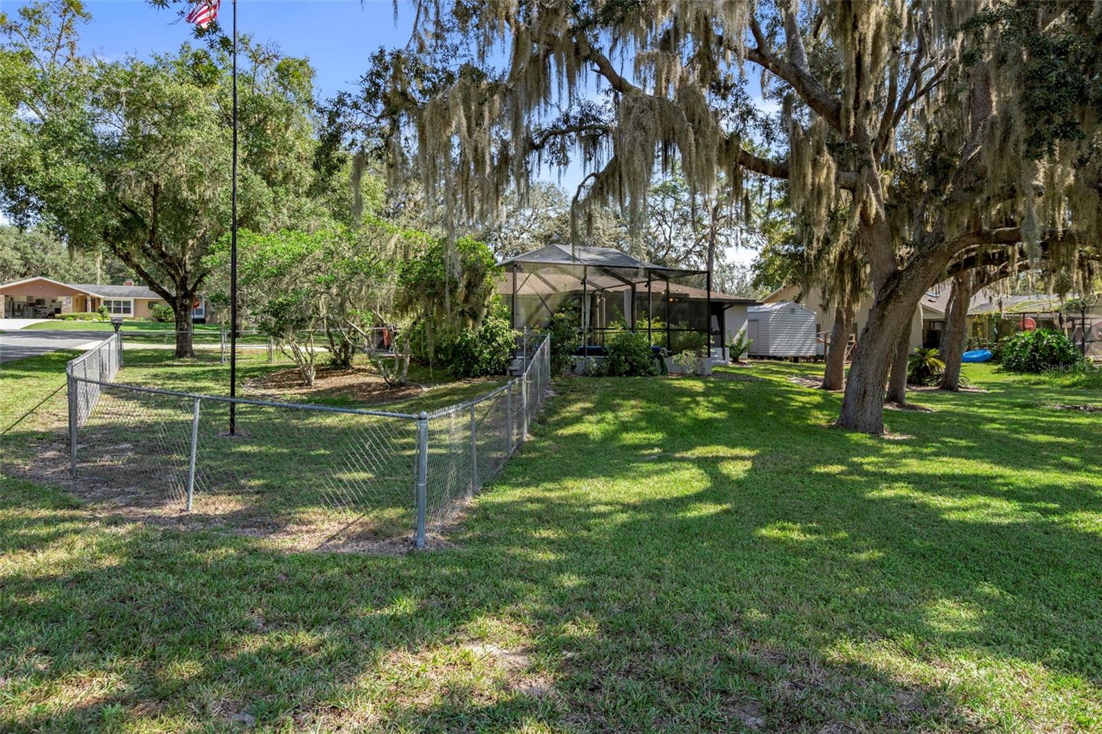 Image 45 of 54 For 9350 Finwood Court