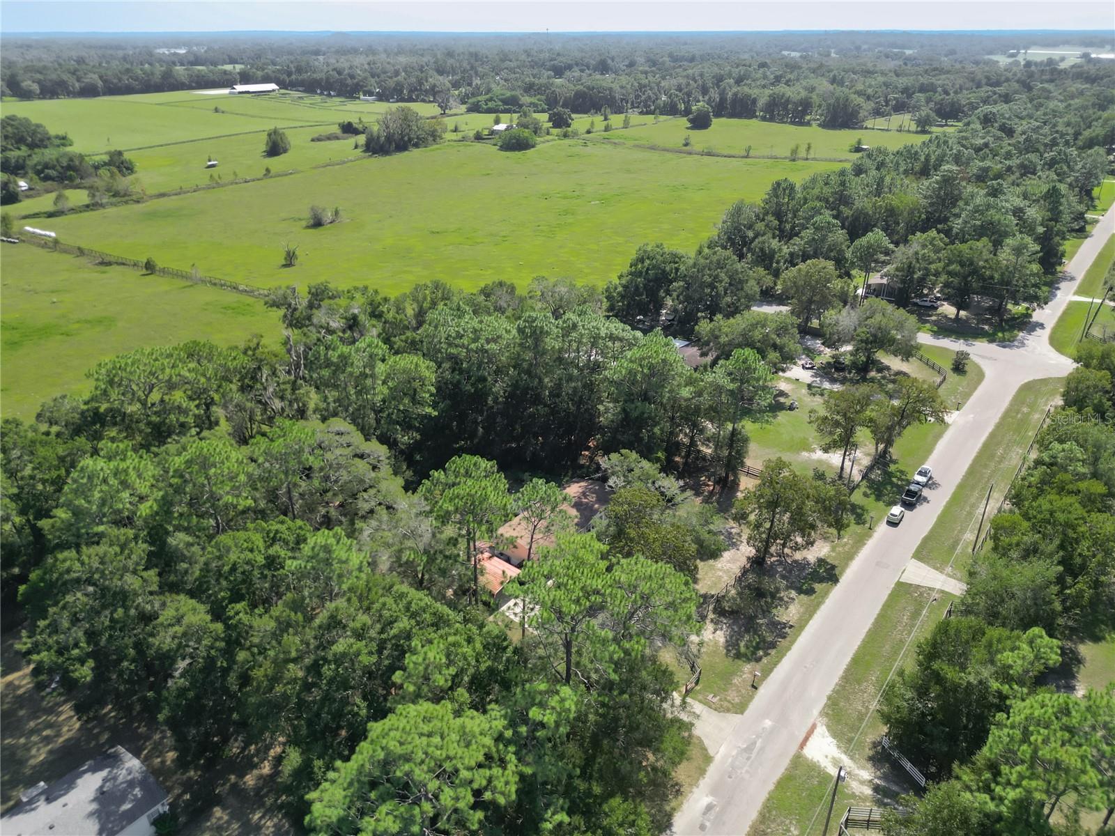 Image 17 of 54 For 1525 105th Terrace