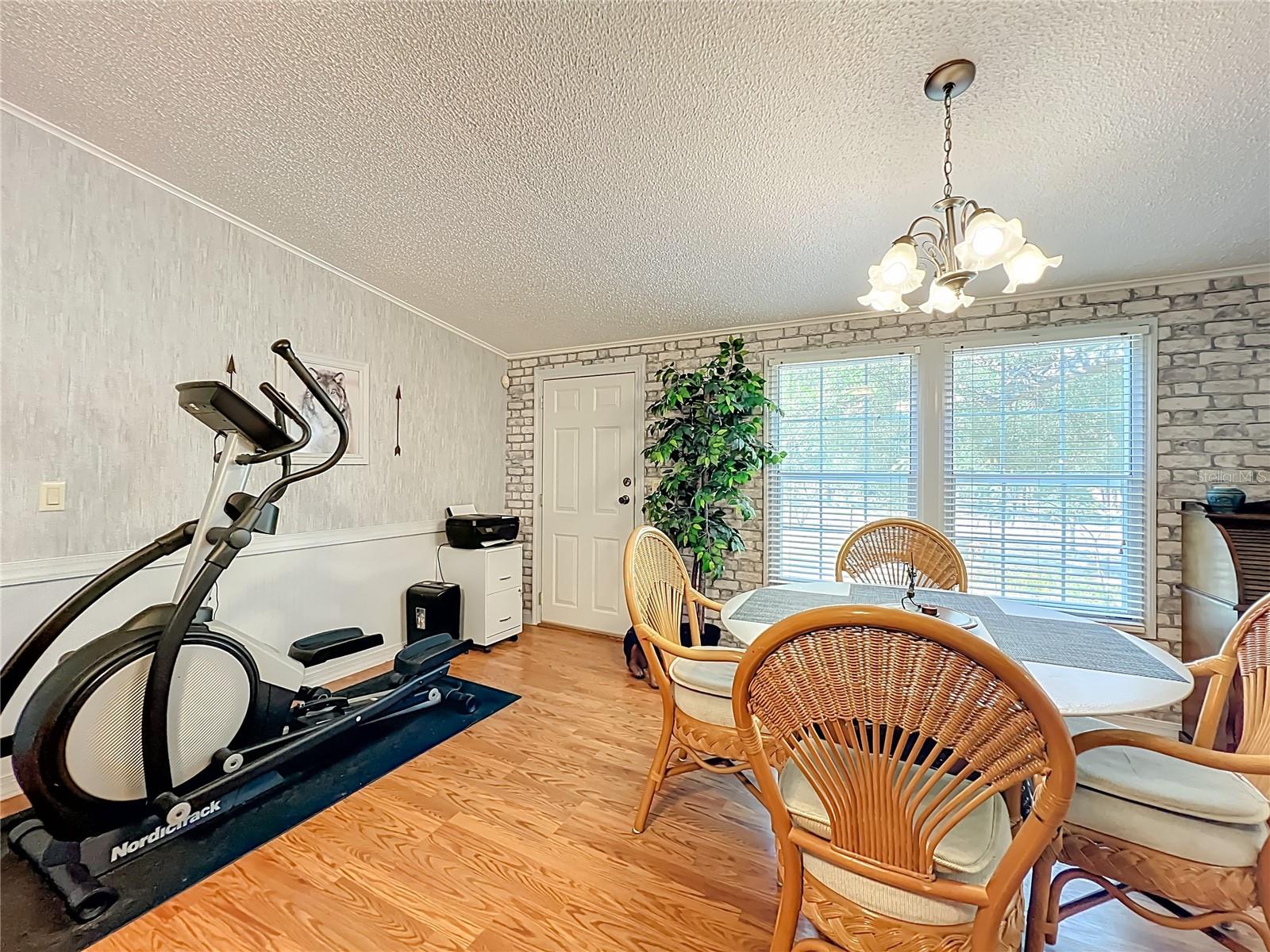 Image 24 of 54 For 1525 105th Terrace