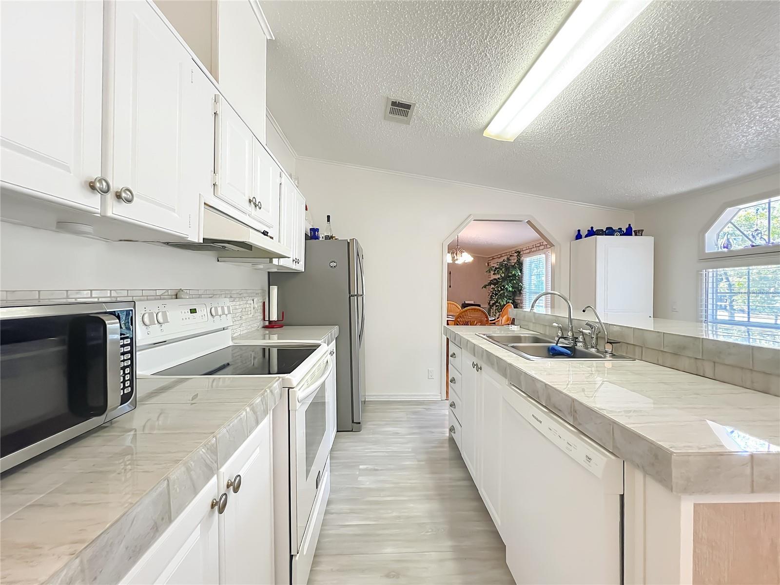 Image 30 of 54 For 1525 105th Terrace