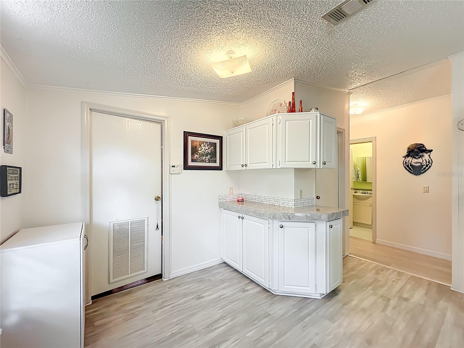 Image 31 of 54 For 1525 105th Terrace