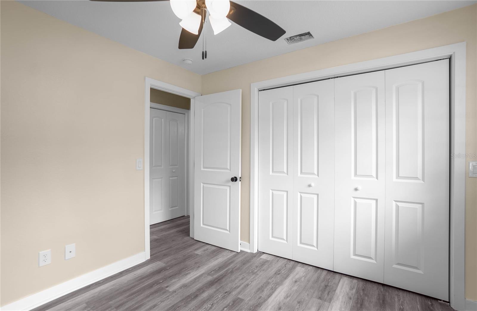 Image 26 of 37 For 3211 Rose Avenue