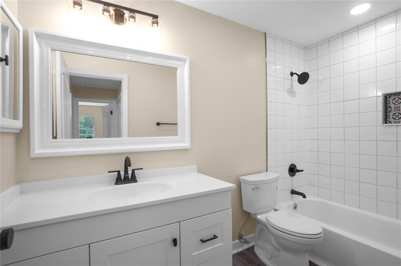 Image 27 of 37 For 3211 Rose Avenue