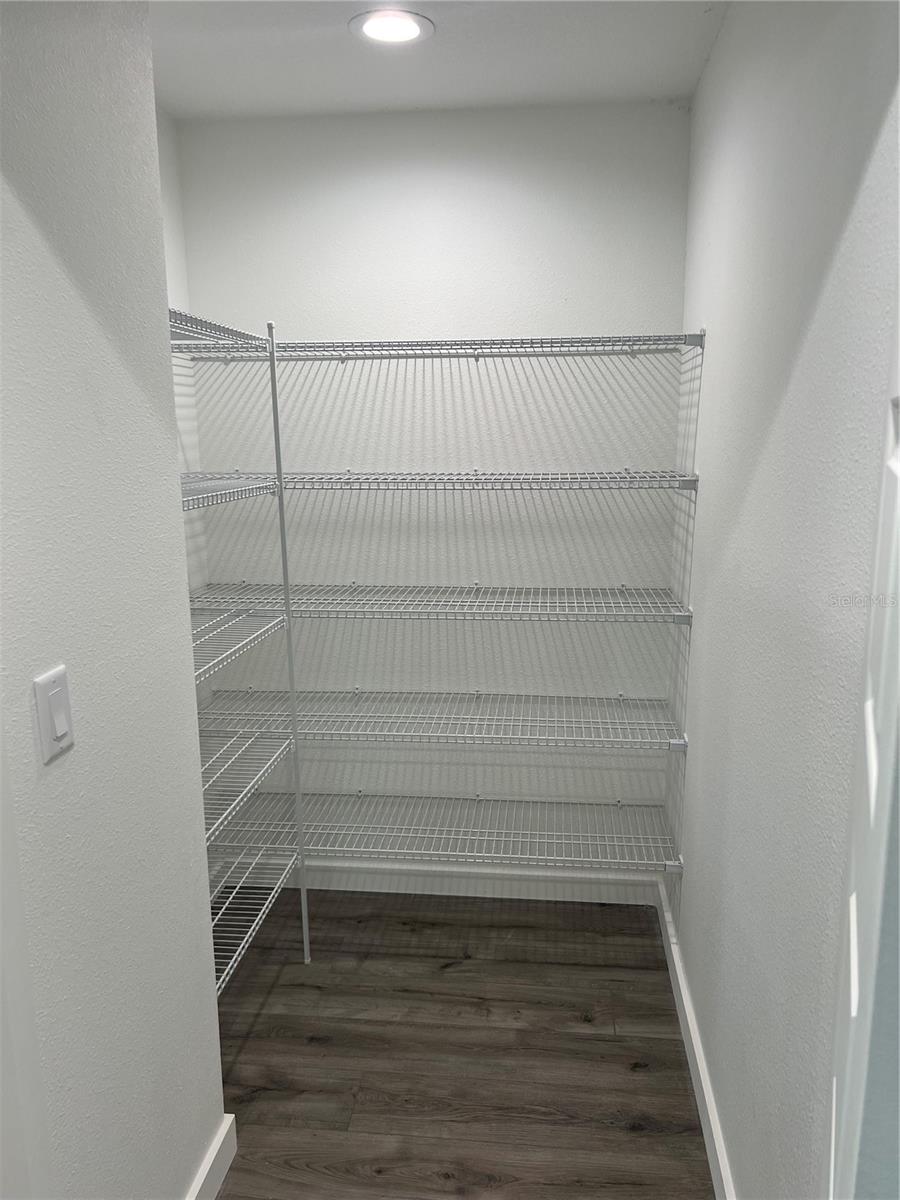 Image 10 of 38 For 184 Se 44th Avenue