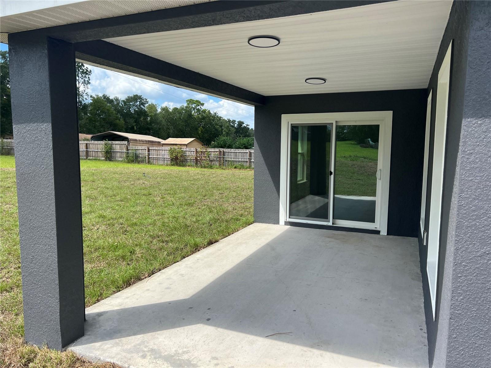 Image 36 of 38 For 184 Se 44th Avenue