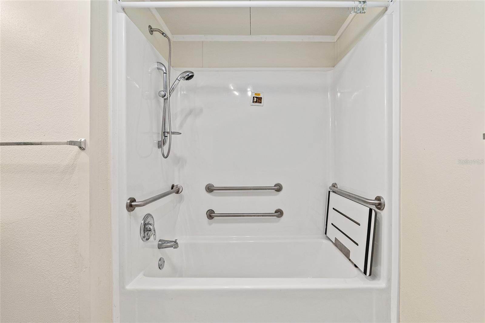 Image 15 of 31 For 14585 149th Lane