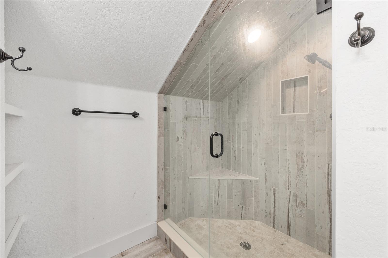 Image 17 of 83 For 11999 County Road 223