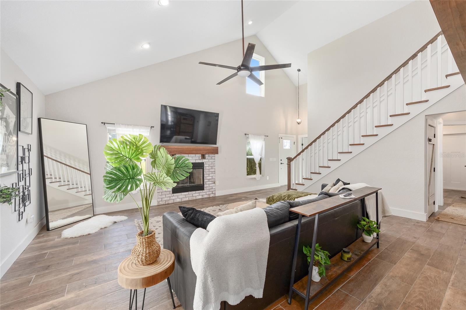 Image 4 of 83 For 11999 County Road 223