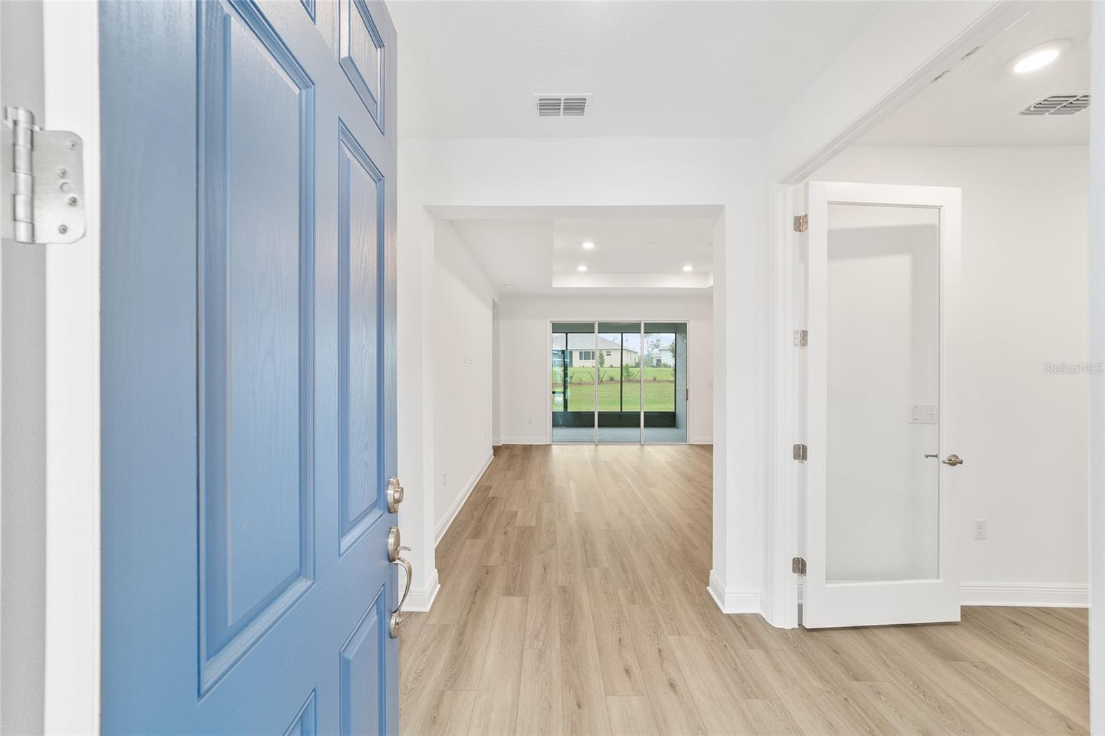 Image 9 of 39 For 10067 106th Circle