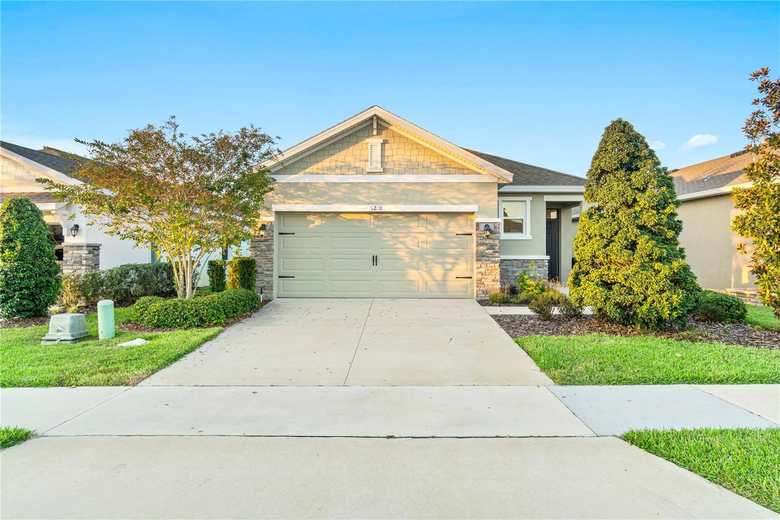 Details for 5260 Sunshine Drive, WILDWOOD, FL 34785