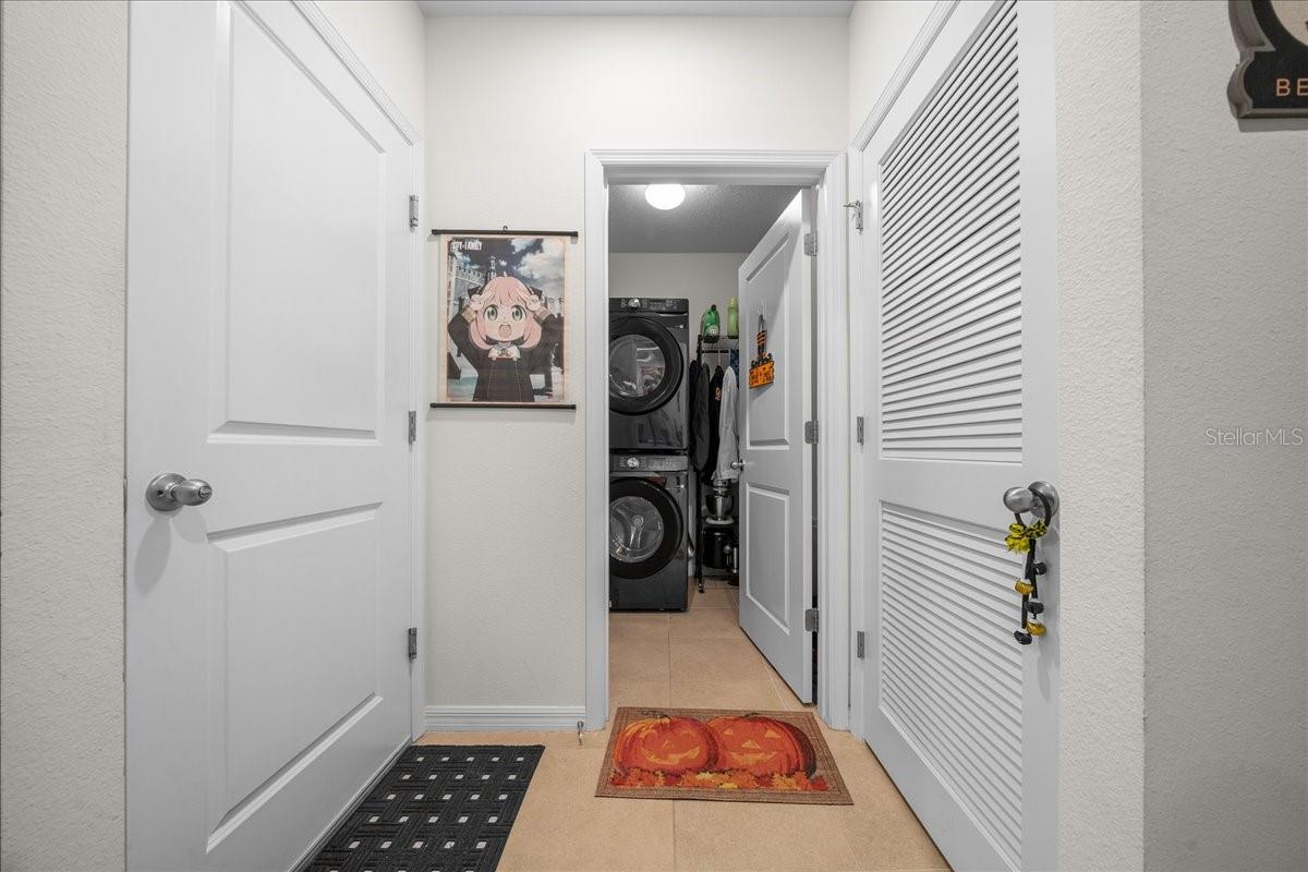 Image 23 of 37 For 9902 37th Terrace