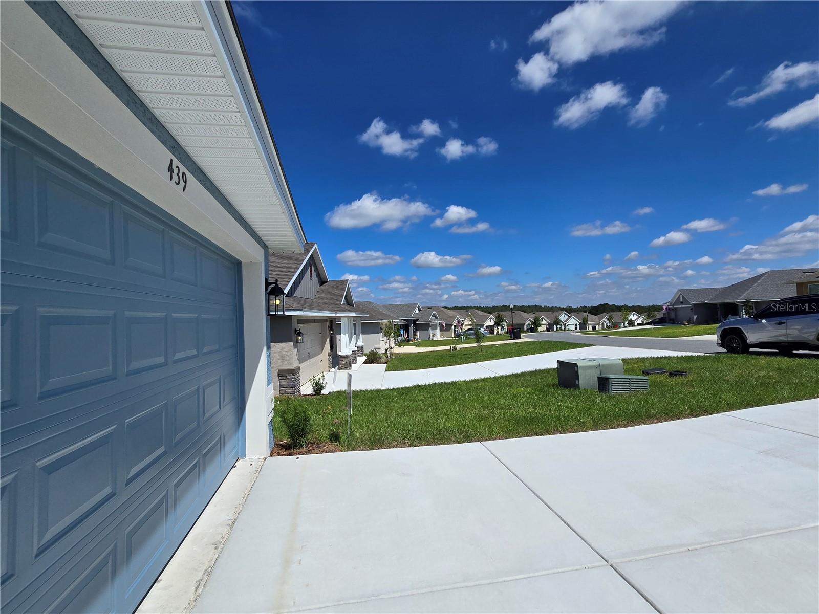 Image 3 of 46 For 439 Twisted Oaks Drive