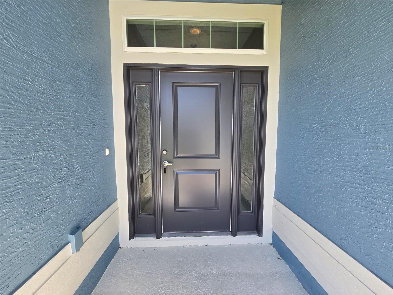 Image 4 of 46 For 439 Twisted Oaks Drive