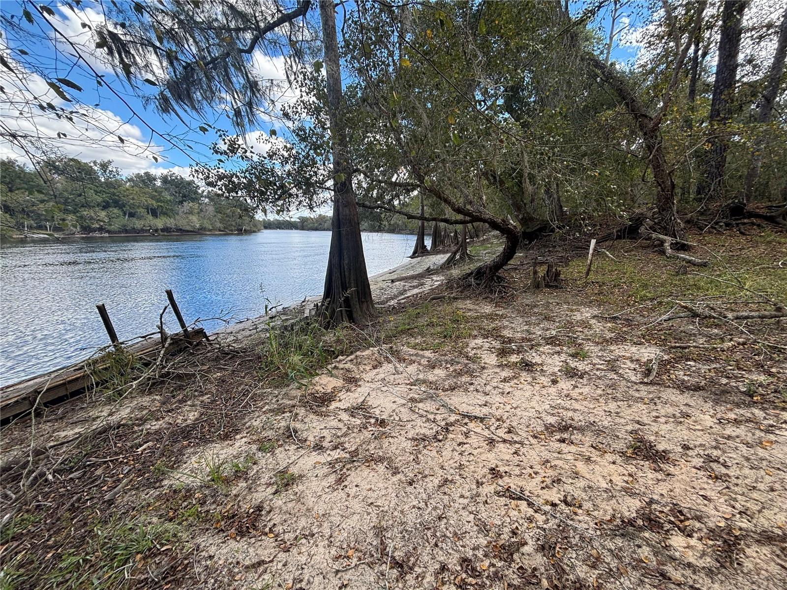 Image 5 of 12 For 1347 519th Avenue