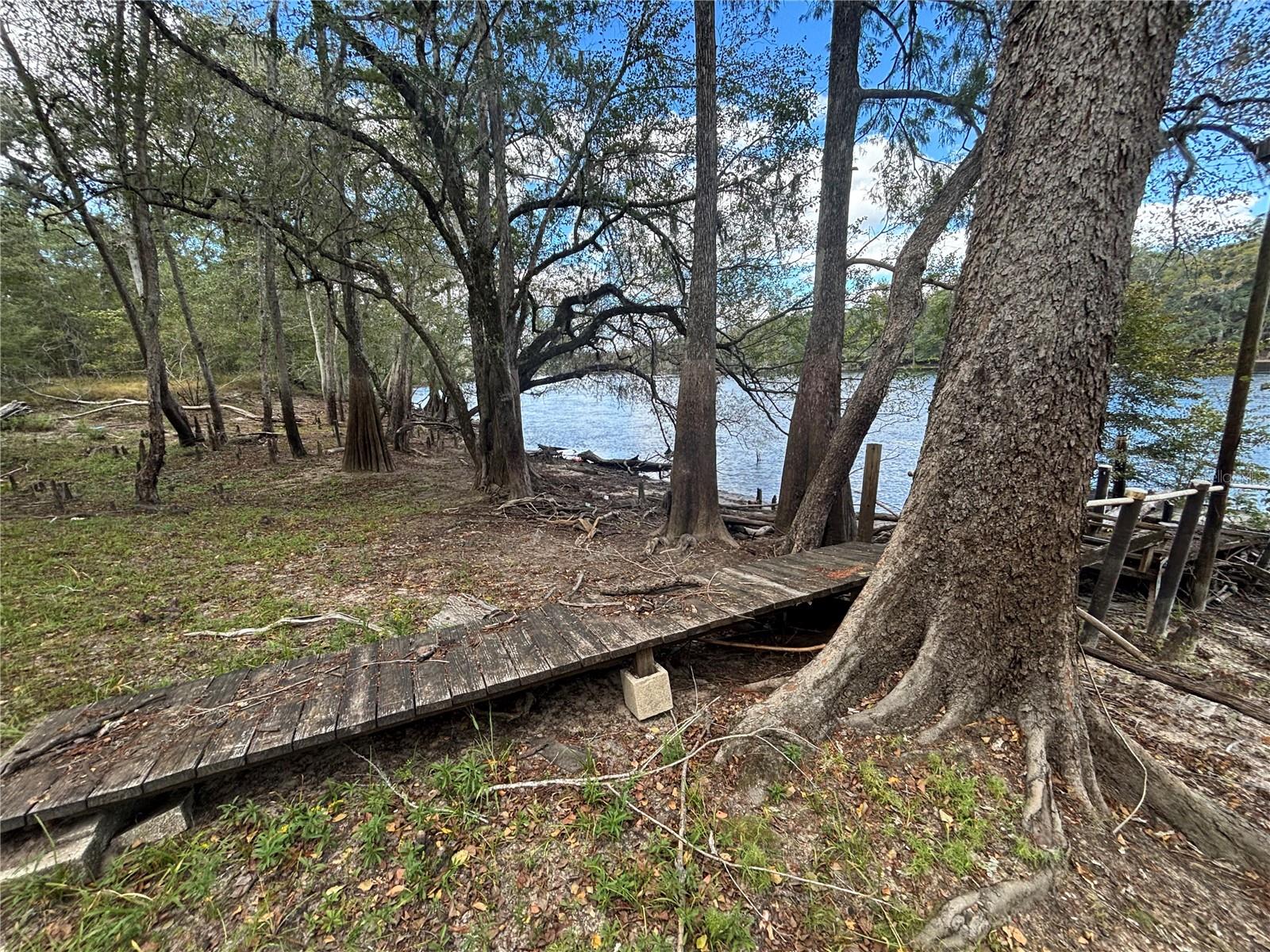 Image 6 of 12 For 1347 519th Avenue