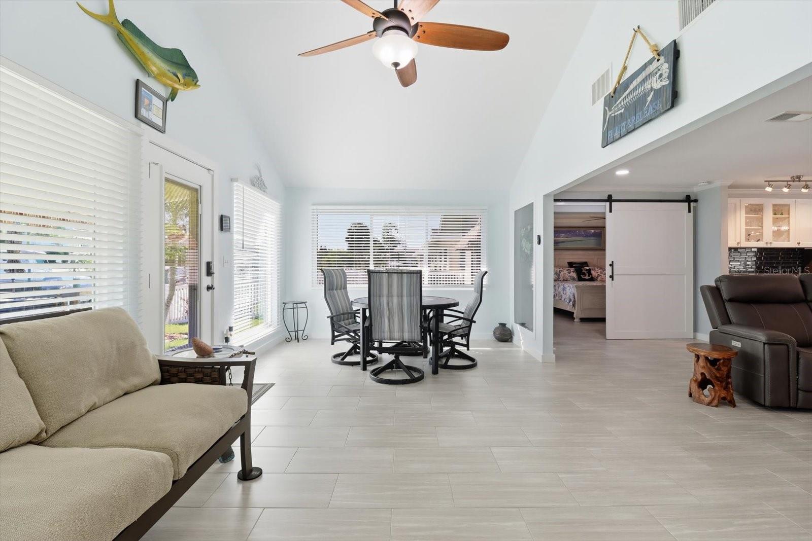 Image 18 of 52 For 4651 Dewey Drive