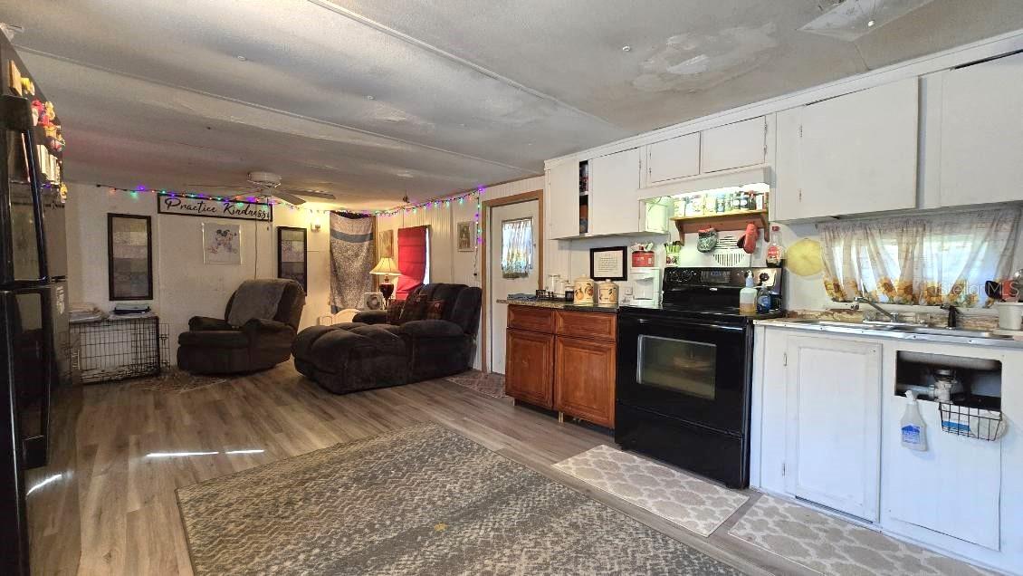 Image 8 of 20 For 2735 147th Court