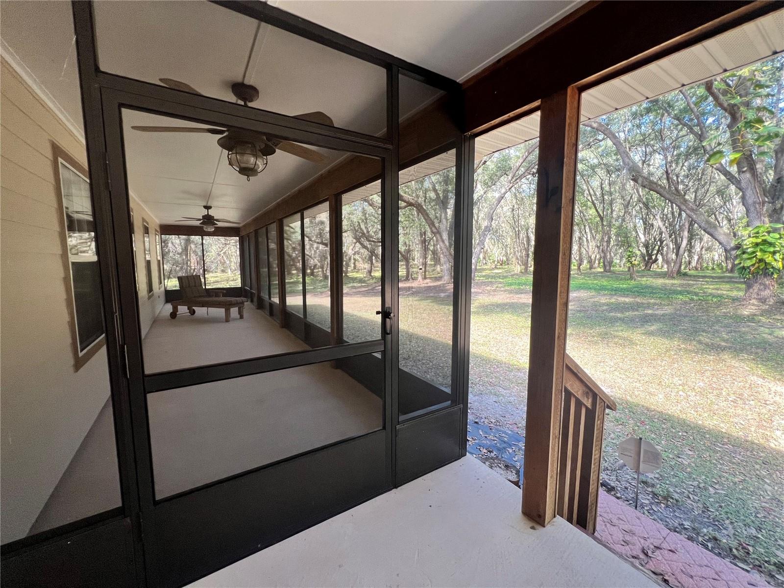 Image 15 of 28 For 14609 155th Street