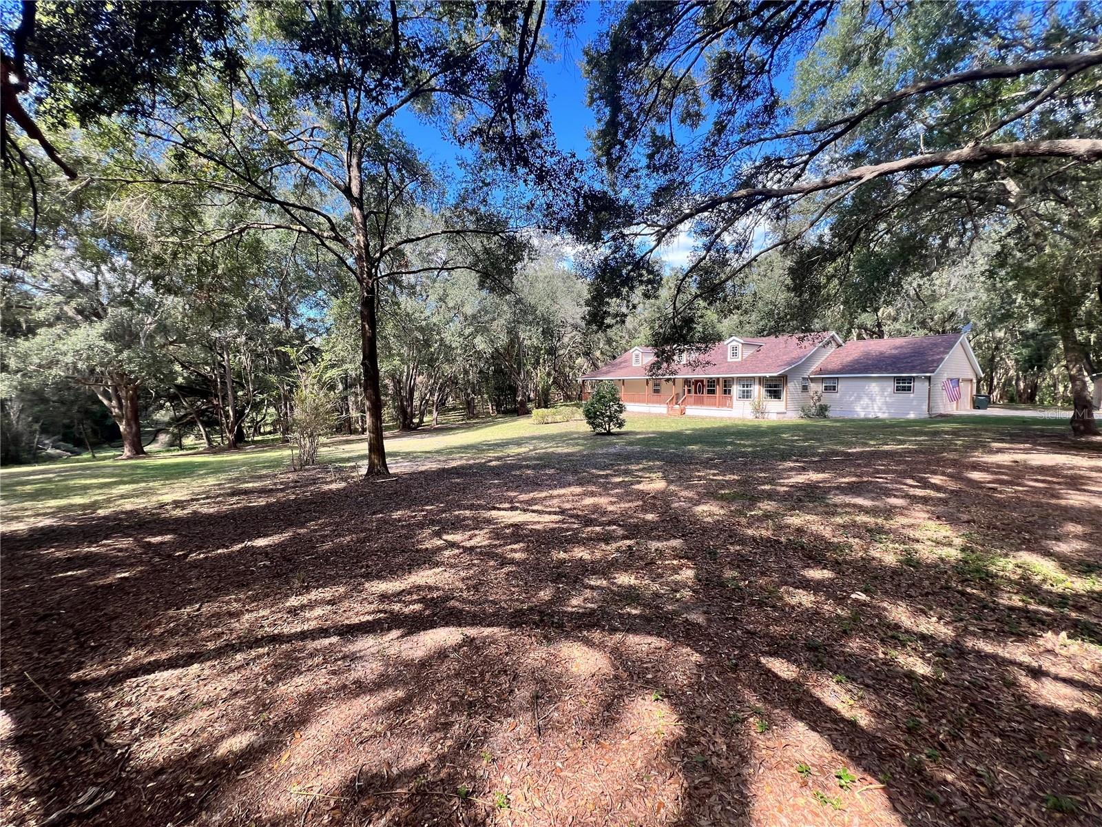 Image 20 of 28 For 14609 155th Street