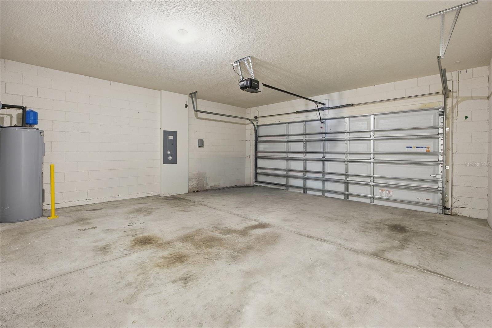 Image 31 of 39 For 3865 98th Place