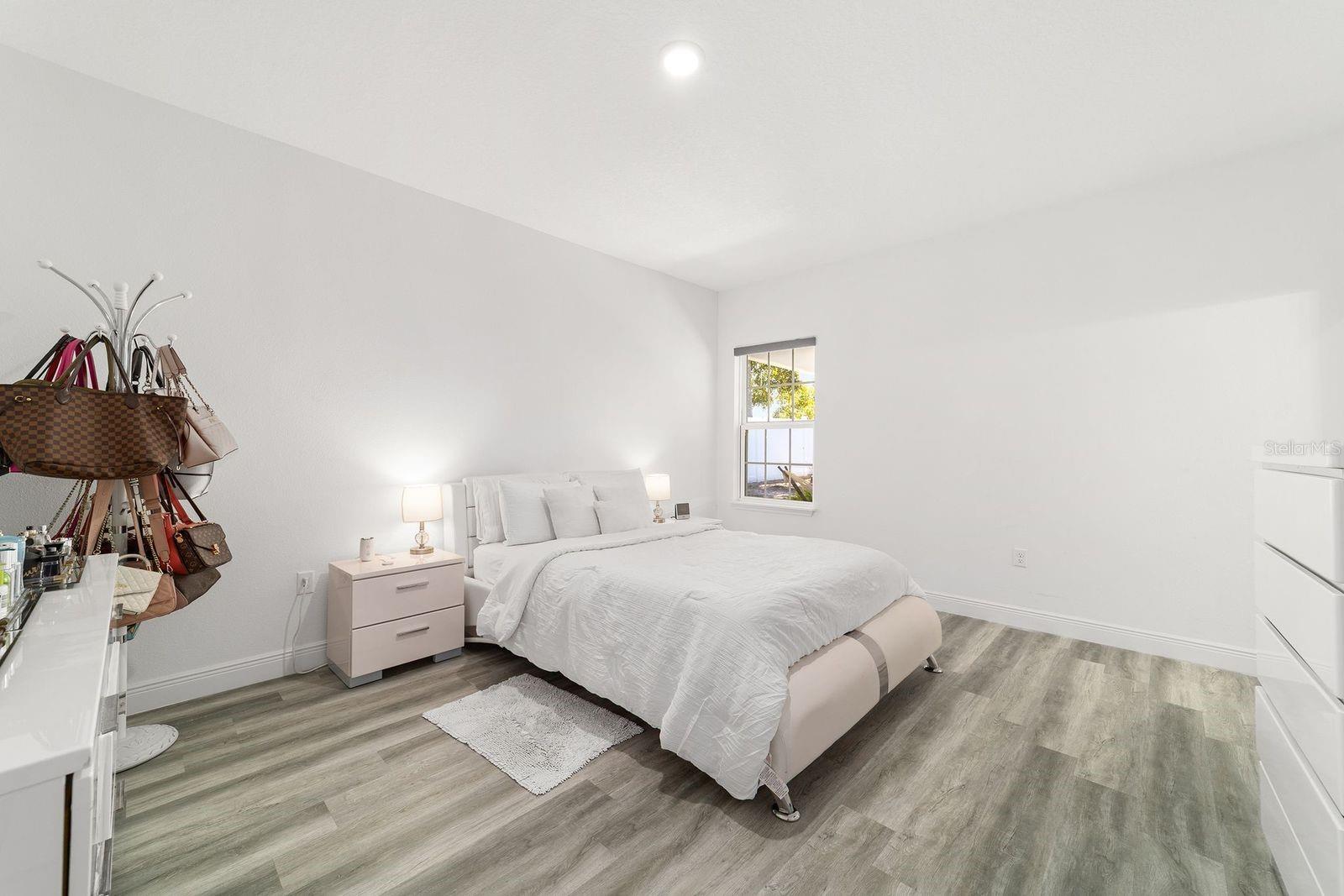 Image 24 of 69 For 1792 160th Place