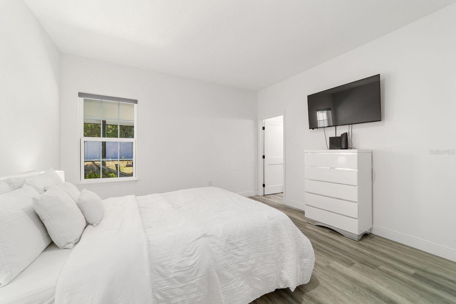 Image 25 of 69 For 1792 160th Place