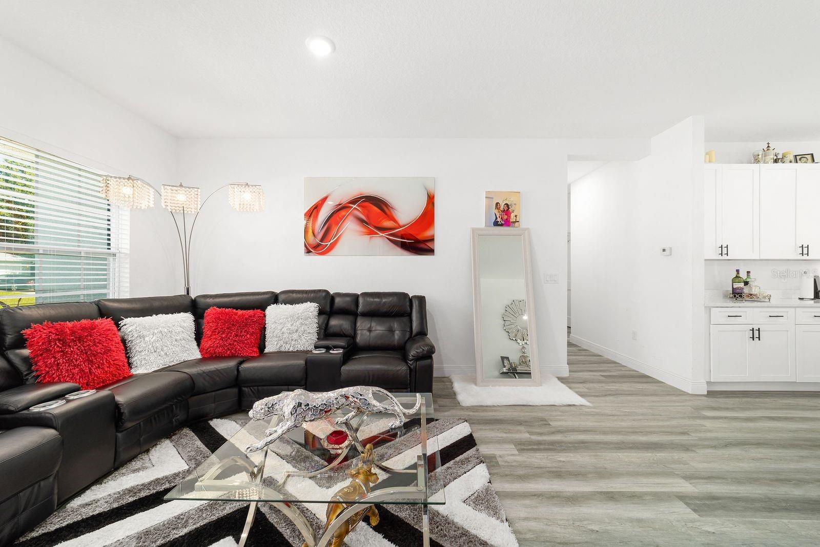 Image 9 of 69 For 1792 160th Place