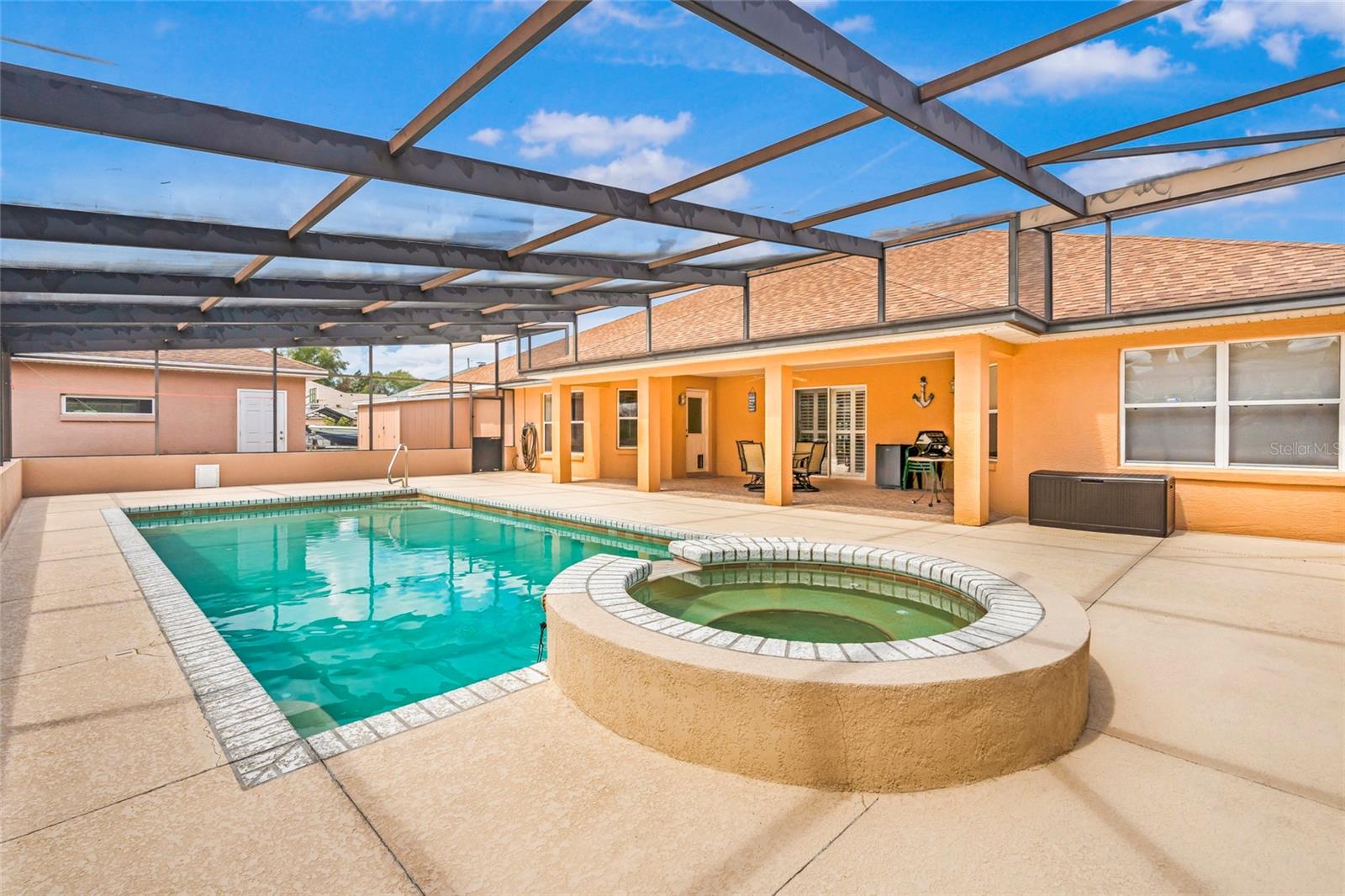 Image 11 of 55 For 4190 103rd Street Road