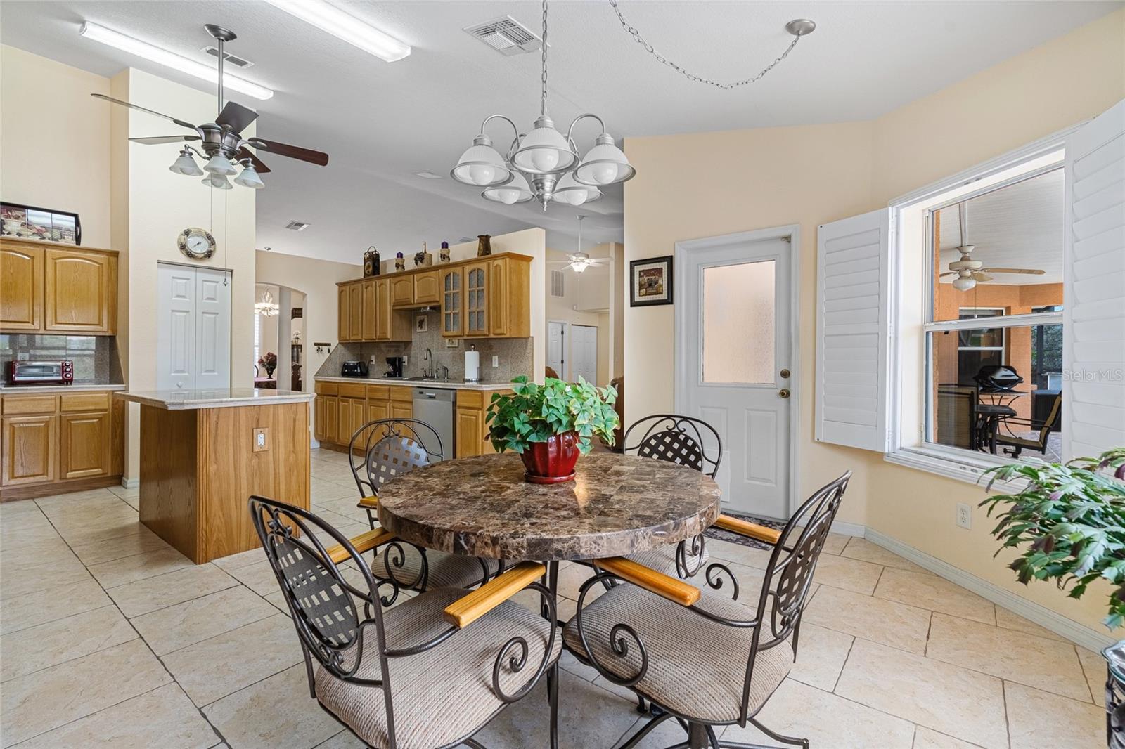 Image 39 of 55 For 4190 103rd Street Road