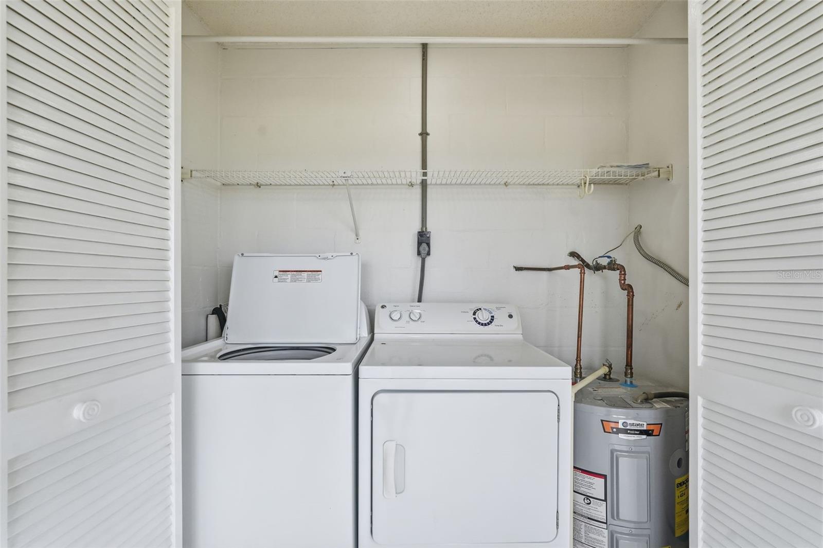 Image 26 of 34 For 12349 Dearborn Drive E