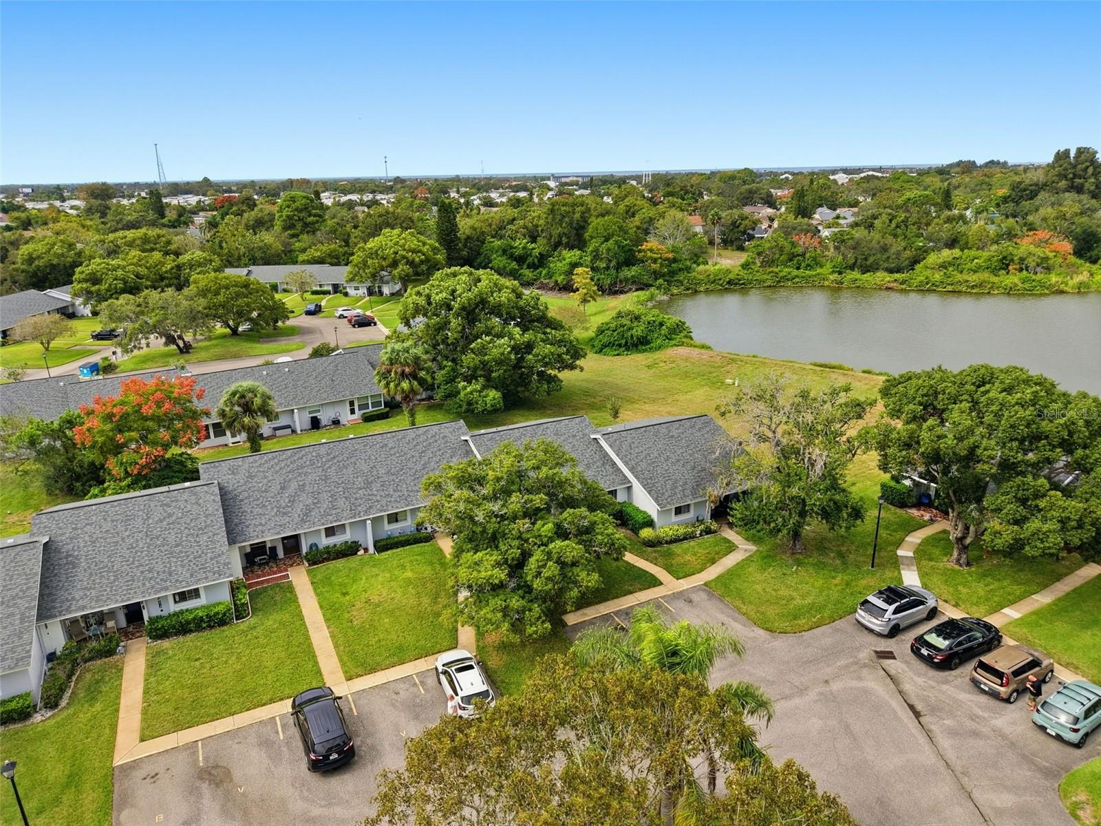 Image 3 of 34 For 12349 Dearborn Drive E