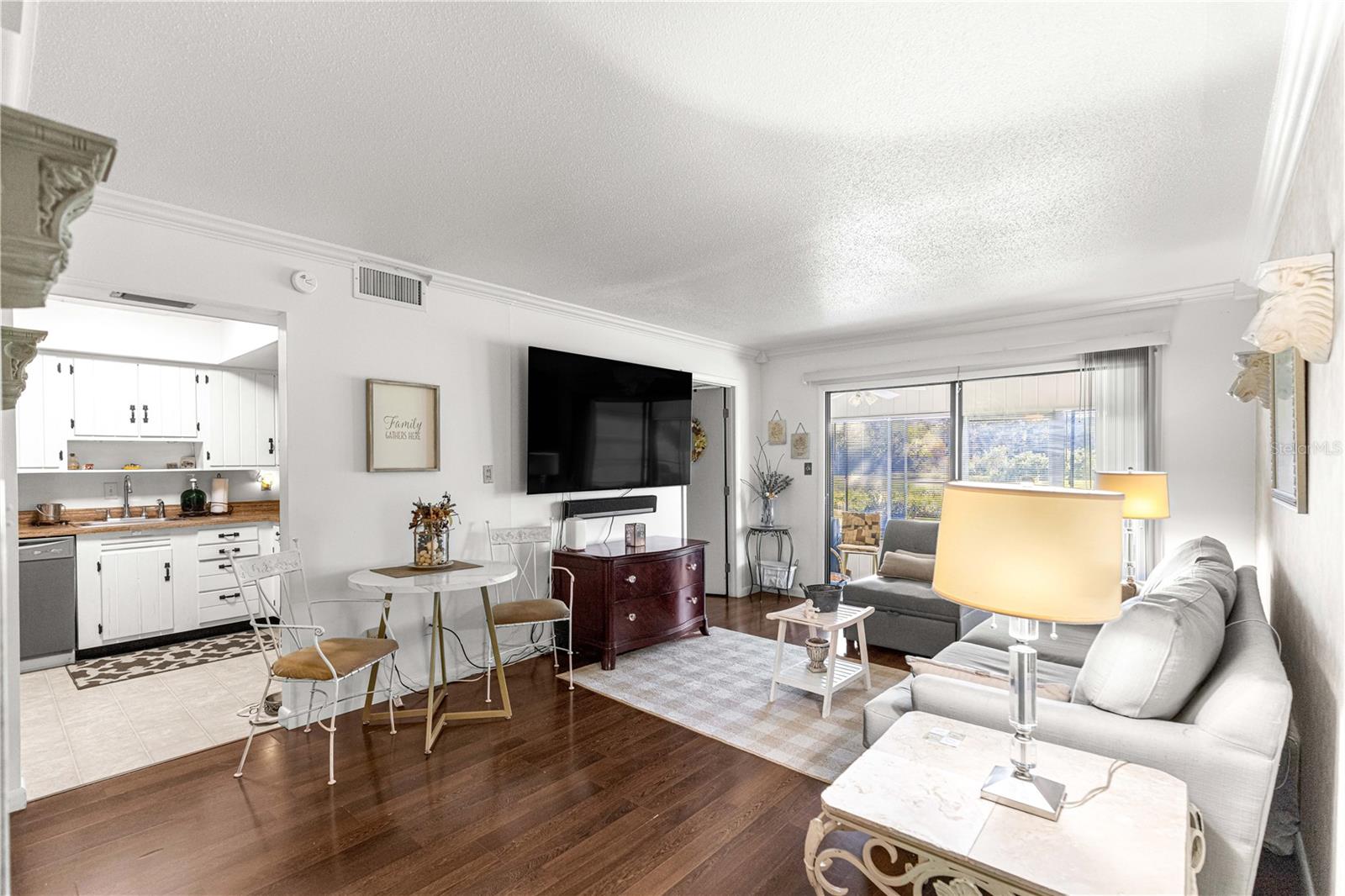 Image 12 of 29 For 638 Midway Drive A