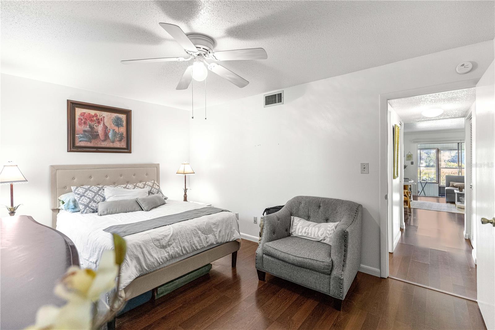 Image 20 of 29 For 638 Midway Drive A