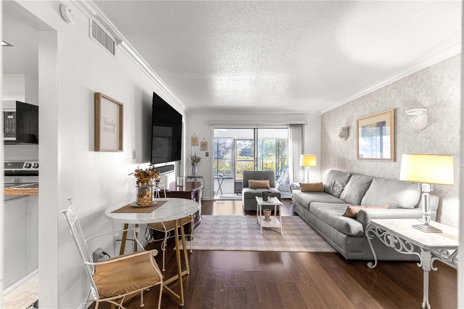 Image 9 of 29 For 638 Midway Drive A