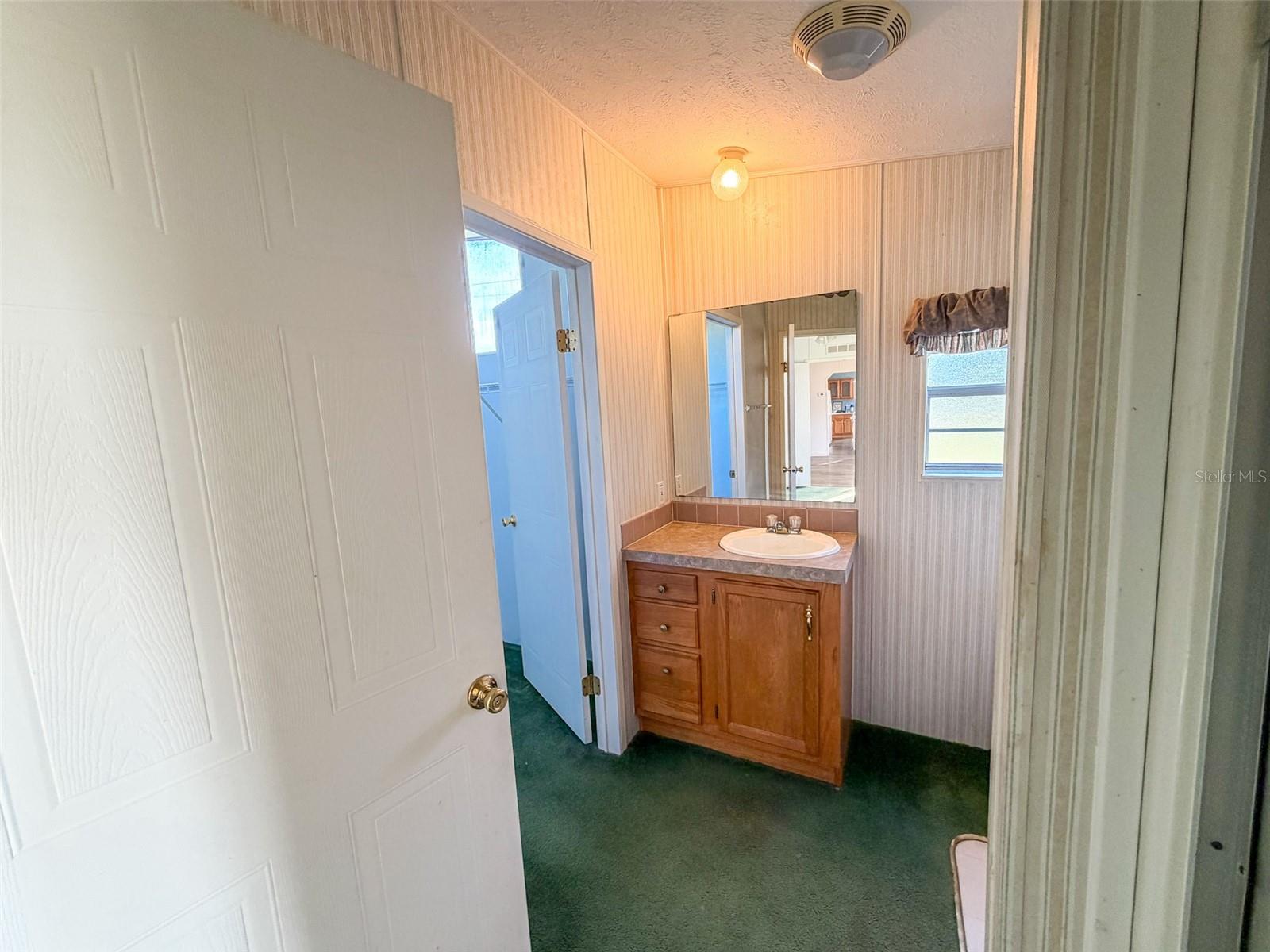 Image 15 of 36 For 16251 161st Court